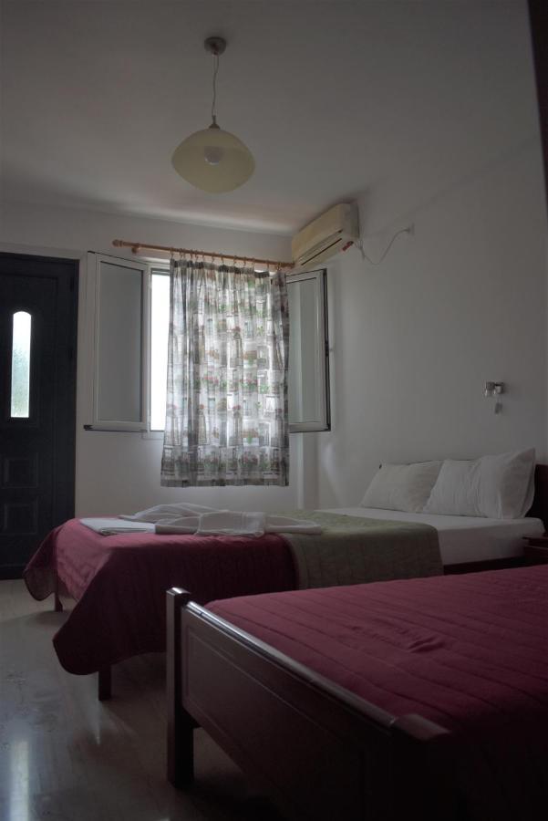 Michalis Place Apartments Vasilikí Eksteriør bilde